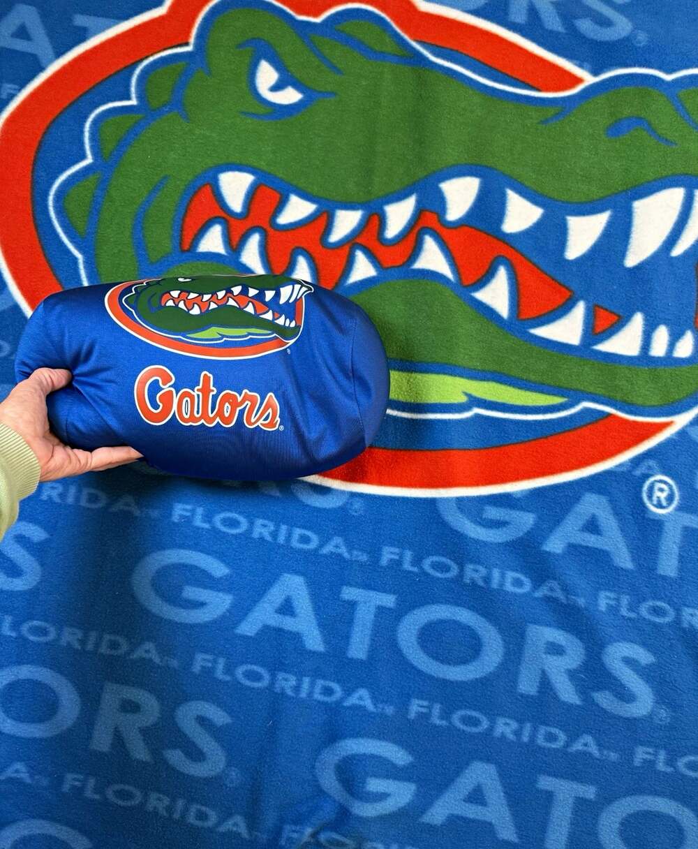 Logo NCAA Florida Gators Fleece Blanket Throw And Pillow Set Blue w/ Gators Logo